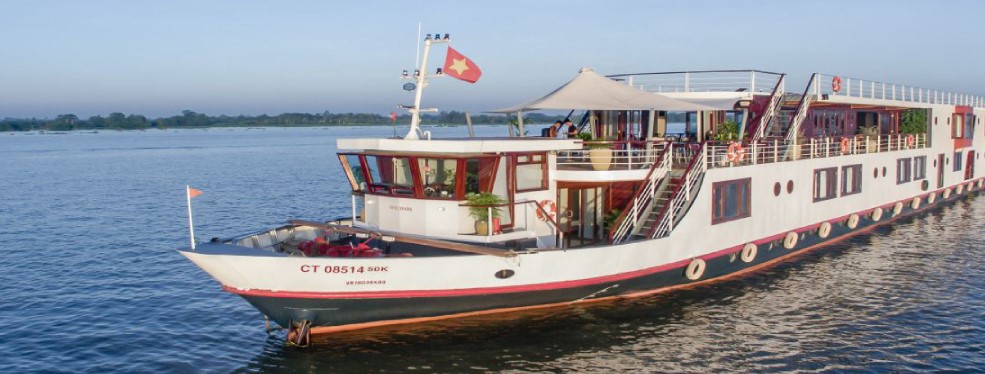 <p class='txt1'>Recommended Mekong Cruises</p><p class='txt2'>Updated 2020 Offers</p><p class='txt3'>Check Rate Online & Book Now!</p>